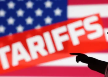 US to impose 25% tariffs on countries trading with Iran, Trump says