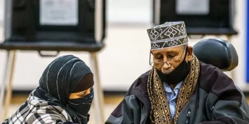 Nolte: GOP Probes How Democrats Use Illegals and Refugees to Rig Elections