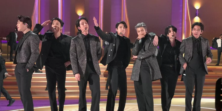 BTS Arirang World Tour Dream Setlist