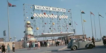 Welsh seaside town where everyone used to go plots return to former glories