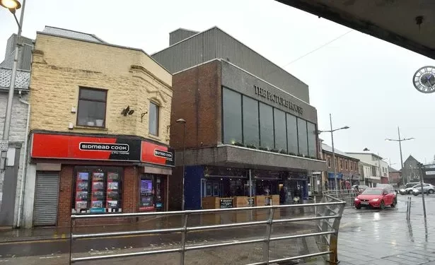 Murder investigation after man dies following alleged assault outside pub