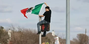 School-Led Anti-ICE Protests Grow Increasingly Violent, Putting Children in Danger