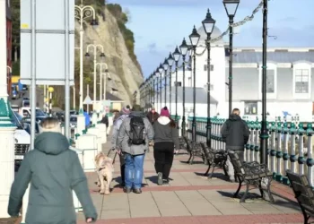 Former Conservative candidate wins town by-election for Reform after controversial late switch