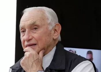WATCH — ‘I Will F***ing Kill You’: Attorney for Billionaire Les Wexner Caught Scolding Him During Epstein Deposition