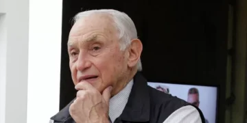 WATCH — ‘I Will F***ing Kill You’: Attorney for Billionaire Les Wexner Caught Scolding Him During Epstein Deposition